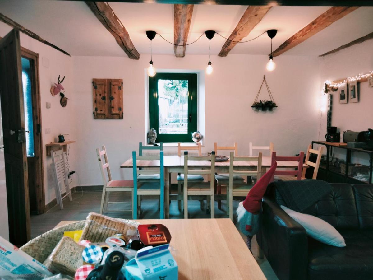Villa Rosalia Villanúa Екстериор снимка